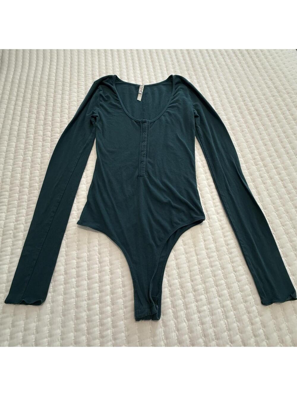 Free People Green Snap Henley Bodysuit Long Sleeve Sz XS Extra Small